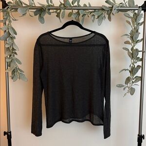 Gap sheer top